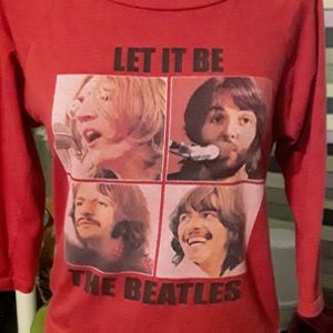 RED BEATLES SWEATSHIRT